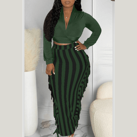 Elegant V Neck Long Sleeve Pattern Crop Top Striped Tassel Skirt Two Pieces Set